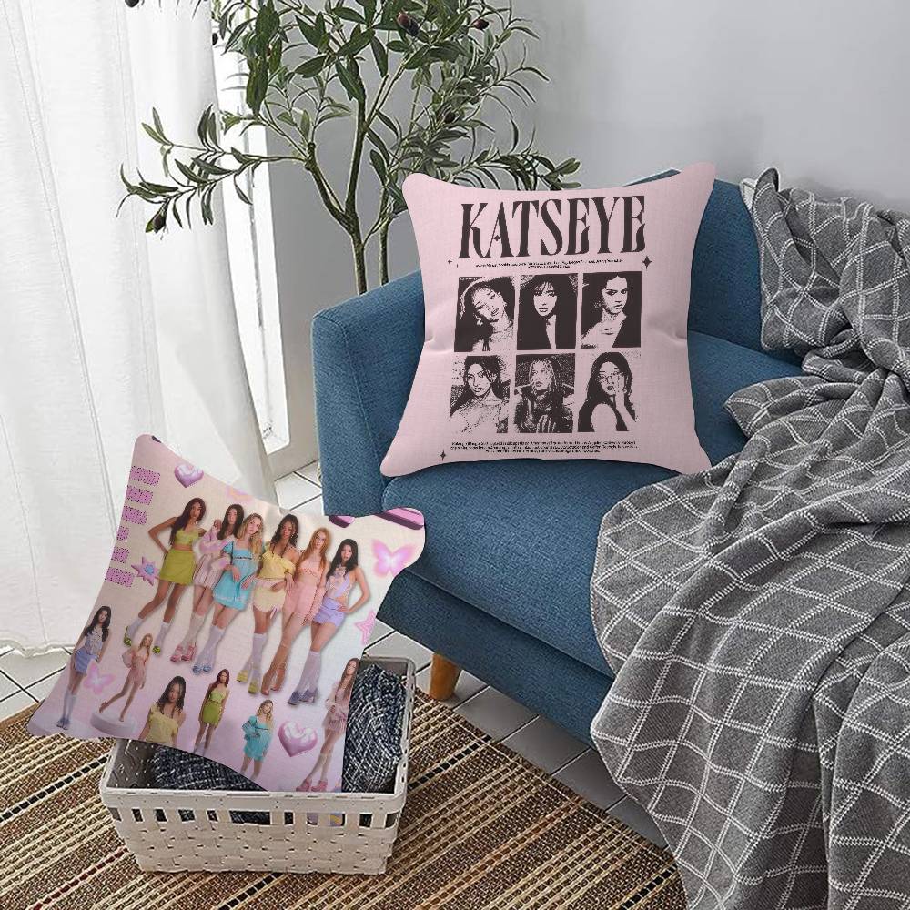 Sarung Bantal Kpop Hot Girl K- - Home.Textiles Cushion ulasan dan harga